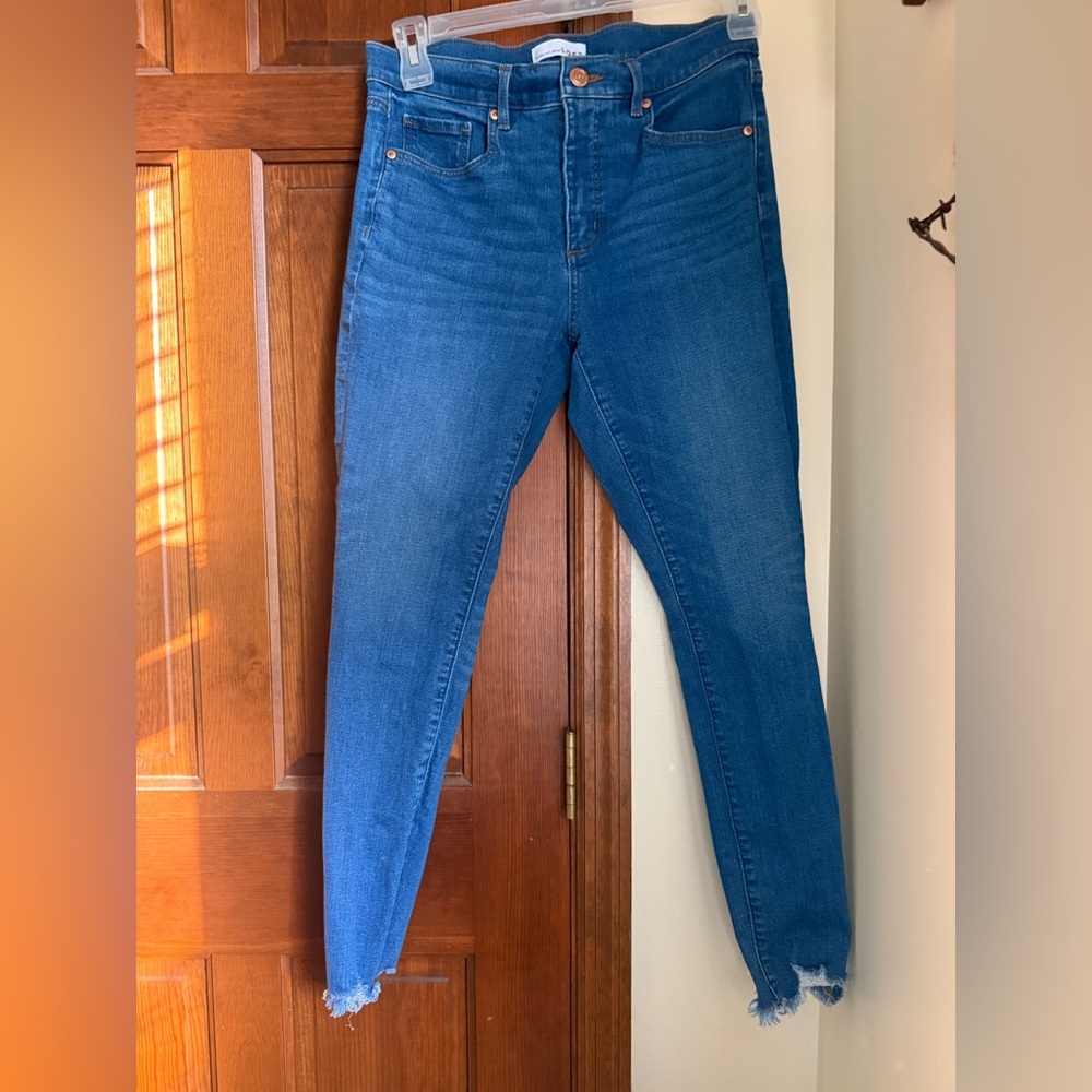 LOFT High Rise Skinny Jeans with Raw Hem